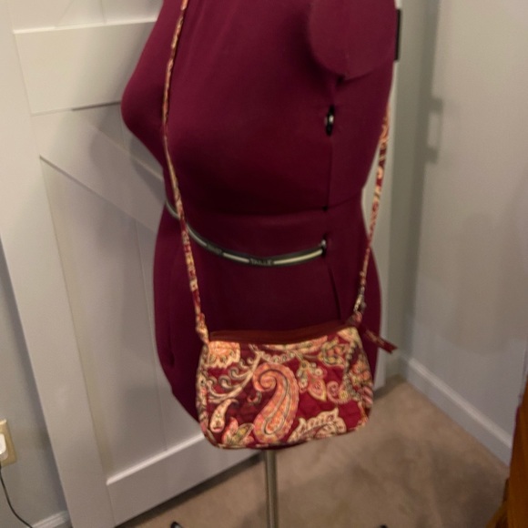Vera Bradley small crossbody bag - Picture 1 of 5